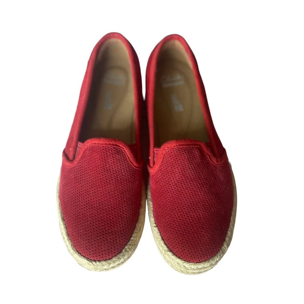 Clark’s soft cushion espadrille shoes